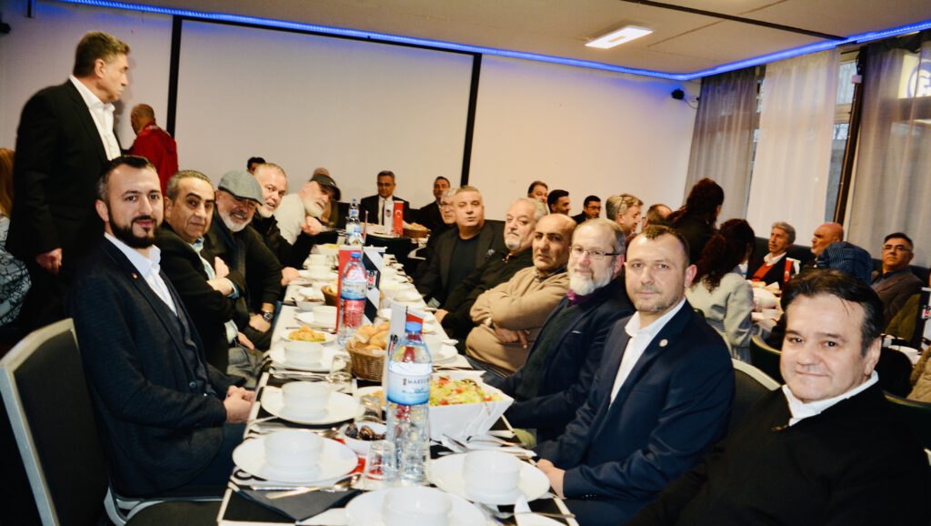 DSC_0688-1024x578 Kuzey Almanya Beşiktaşlılar Derneği’nin iftarında dayanışmaya dikkat çekildi