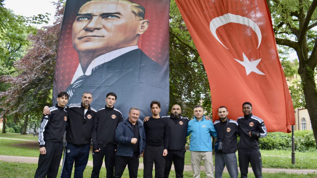 DSC_0564-1024x576 Atatürk'ün Gençliğe Emaneti Hamburg’da Kutlandı