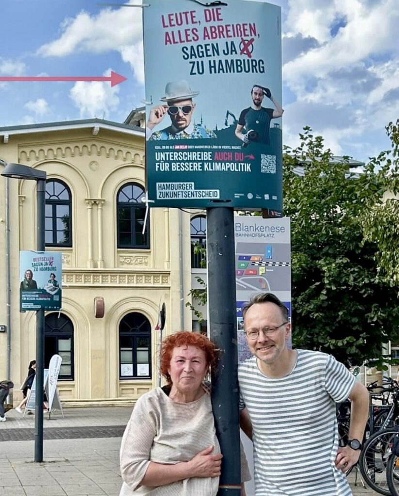 Goruntu-2-823x1024 Hamburg’da Yeni İklim Yasası İçin Tarihi Referandum!