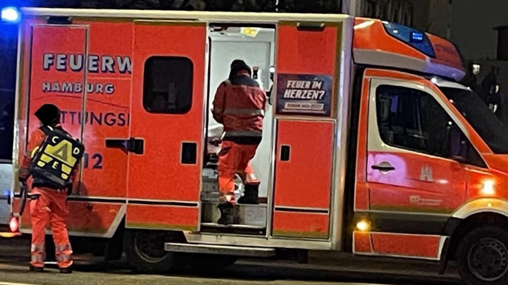 0-22-1024x576 Hamburg’da Hastanede Yangın Faciası: 3 Ölü, 33 Yaralı