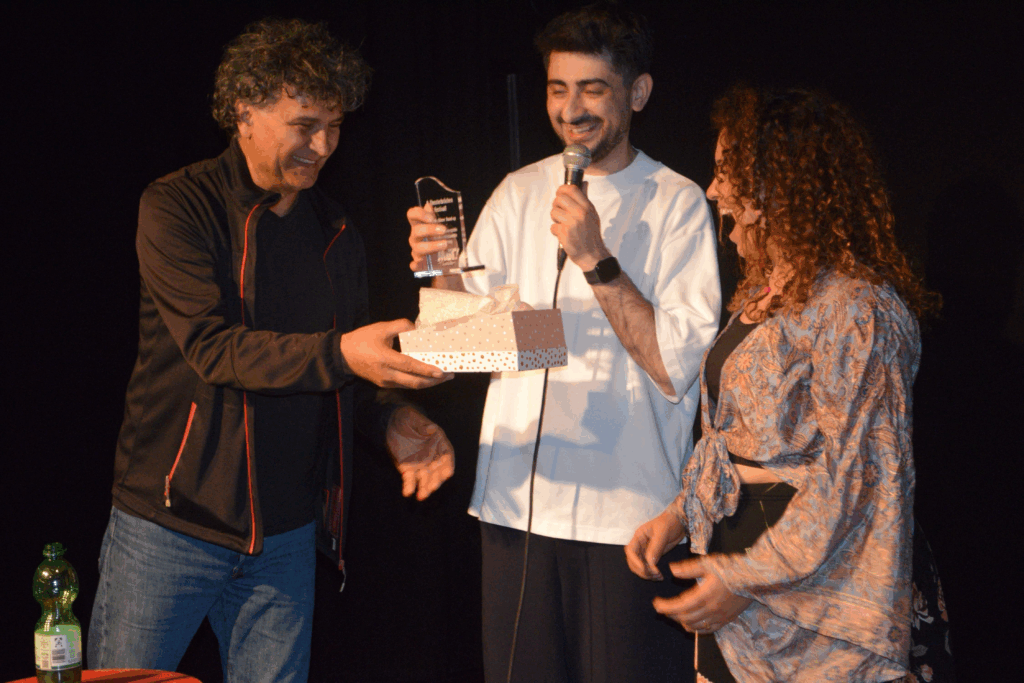 Goruntu-4-1024x683 Hamburg 8. Tiyatro Köprüsü Festivali dolu dolu geçti