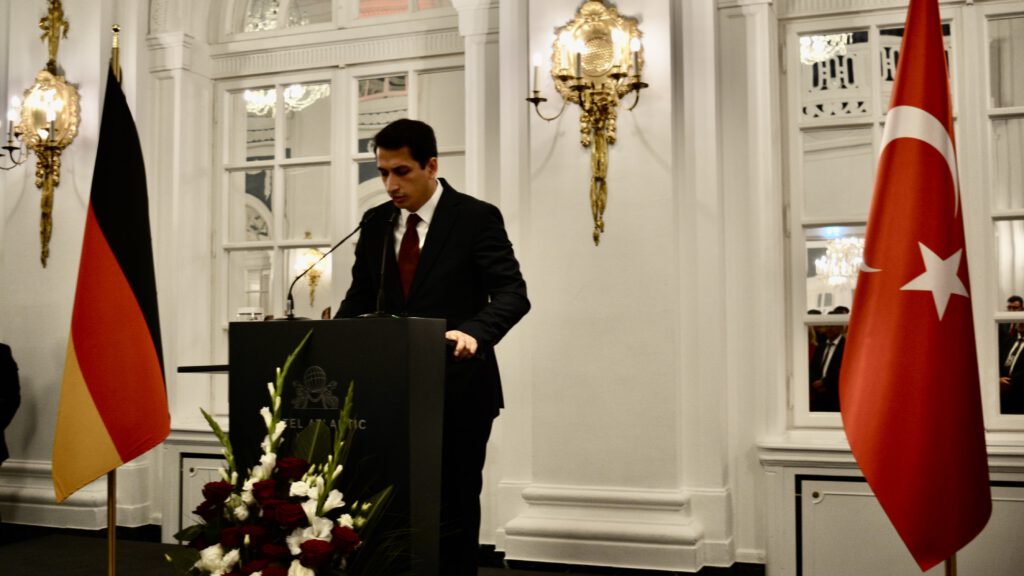 DSC_0856-4-1024x576 Hamburg’da Cumhuriyet Bayramı gururu yaşandı