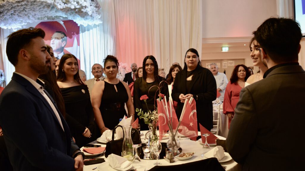 DSC_0891-1024x576 Hamburg’da Cumhuriyetin 102. Yılı Gurur ve Coşkuyla Kutlandı