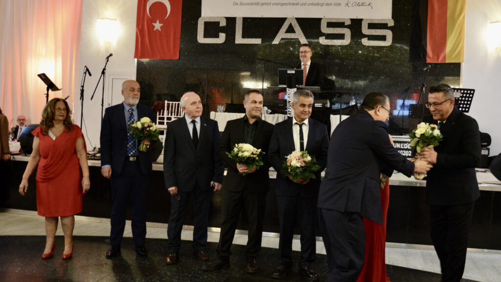 DSC_0900-1024x576 Hamburg’da Cumhuriyetin 102. Yılı Gurur ve Coşkuyla Kutlandı