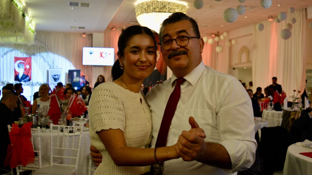 DSC_0939-1024x576 Hamburg’da Cumhuriyetin 102. Yılı Gurur ve Coşkuyla Kutlandı