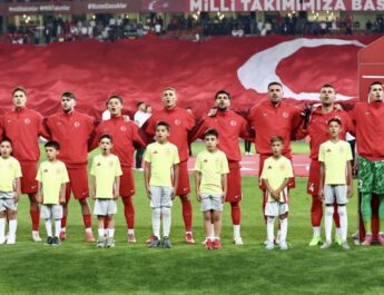 Filistinli çocuklar Milli Takım ile sahaya çıkacak