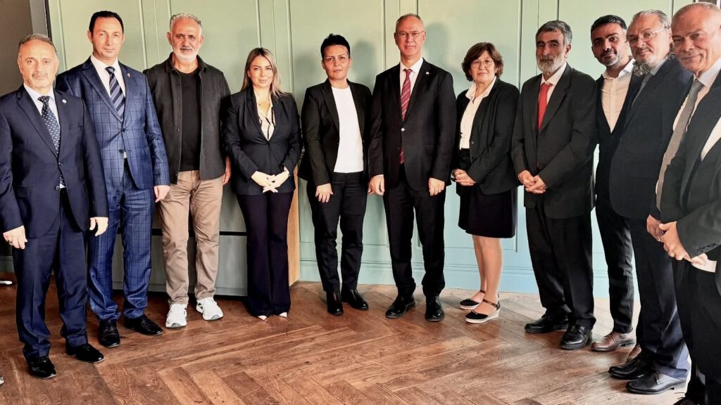 573069384_18487097653076050_6439140613527630236_n.jpg-1024x576 Bakan Hasipoğlu'dan Kıbrıs halkına destek çağrısı