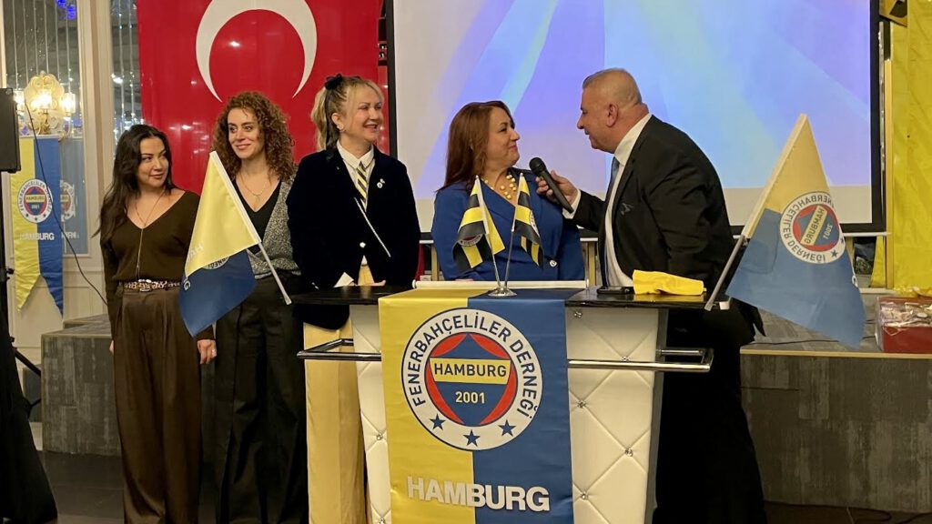 0-14-1024x576 Hamburg Fenerbahçelilerden Dayanışma Buluşması