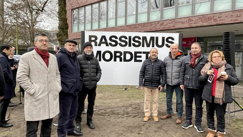 0-7-1024x576 Ramazan Avcı’yı anmada ırkçılığa karşı sessiz kalmama çağrısı