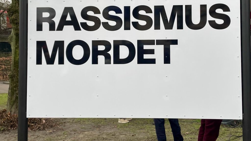 0-8-1024x576 Ramazan Avcı’yı anmada ırkçılığa karşı sessiz kalmama çağrısı