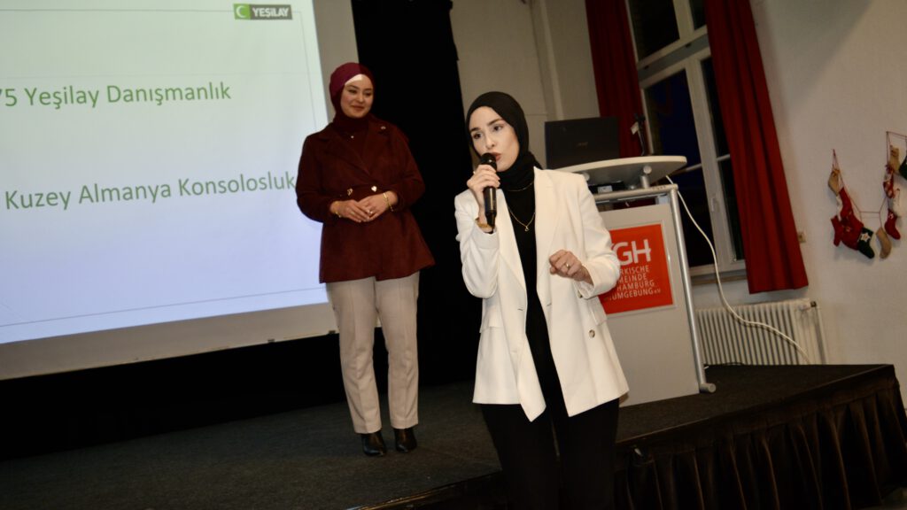 DSC_0235-1024x576 Hamburg’da “Bağımlılığı Yenebiliriz” Konferansı Düzenlendi