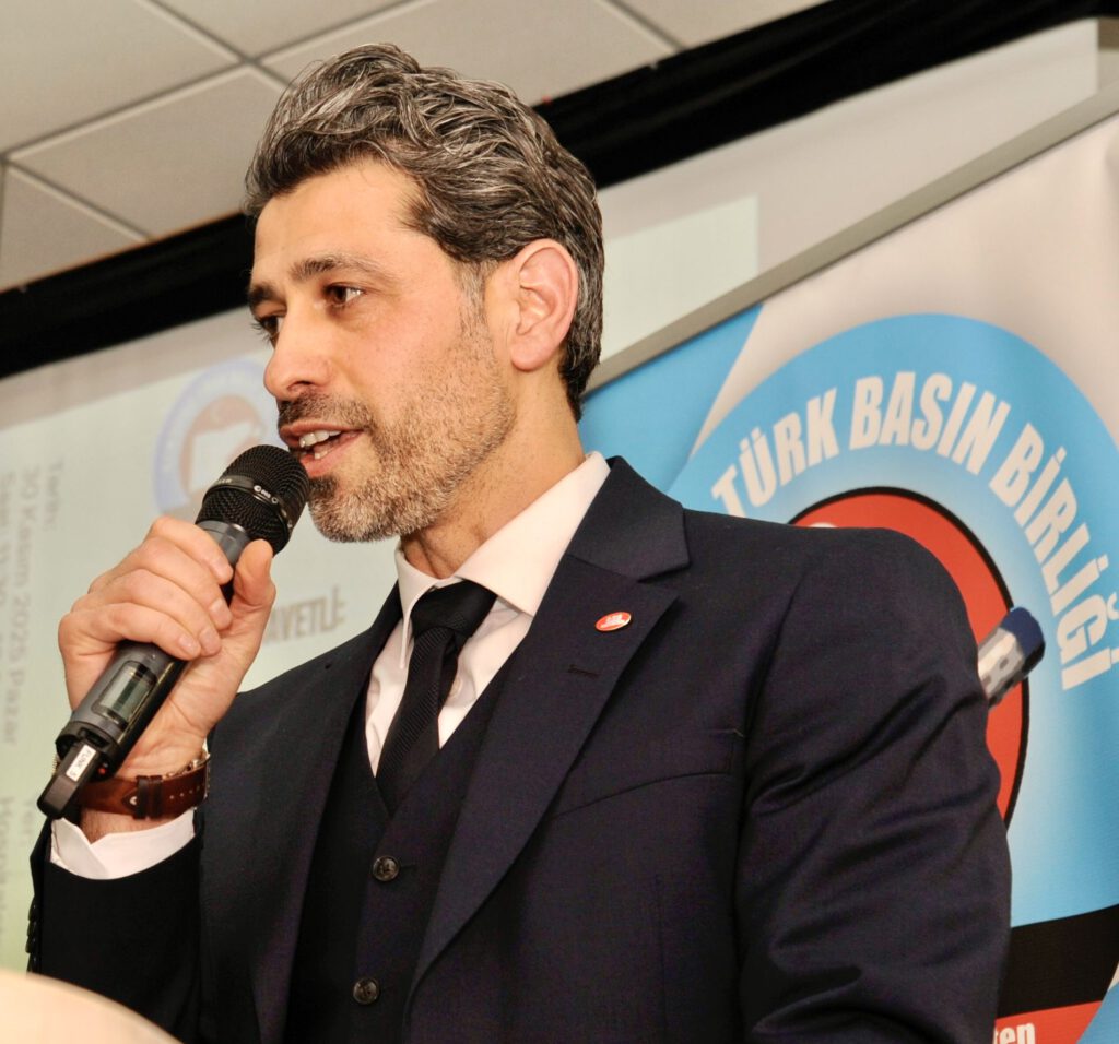 HTBB_11-1024x956 Hamburg’da Güçlü Yarınlar İçin Türk Medyası ve Toplumu Buluştu