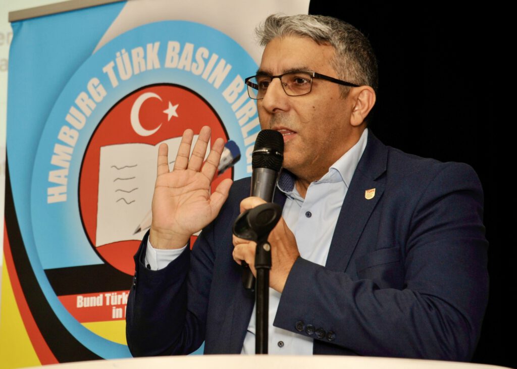 HTBB_5-1024x731 Hamburg’da Güçlü Yarınlar İçin Türk Medyası ve Toplumu Buluştu