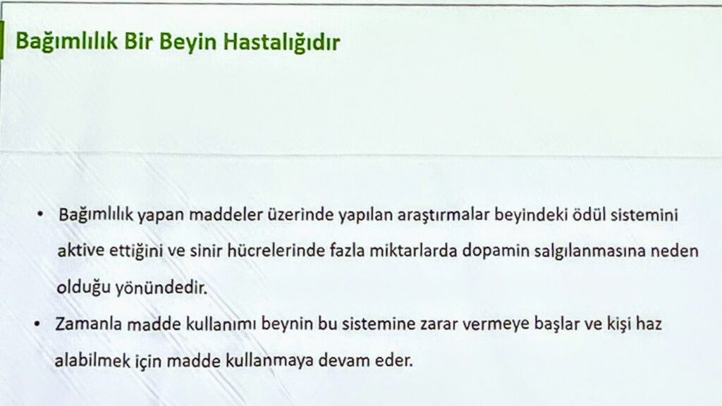 IMG_8428-EDIT-1024x576 Hamburg’da “Bağımlılığı Yenebiliriz” Konferansı Düzenlendi