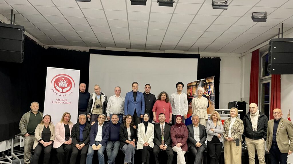 IMG_8462-1024x576 Hamburg’da “Bağımlılığı Yenebiliriz” Konferansı Düzenlendi