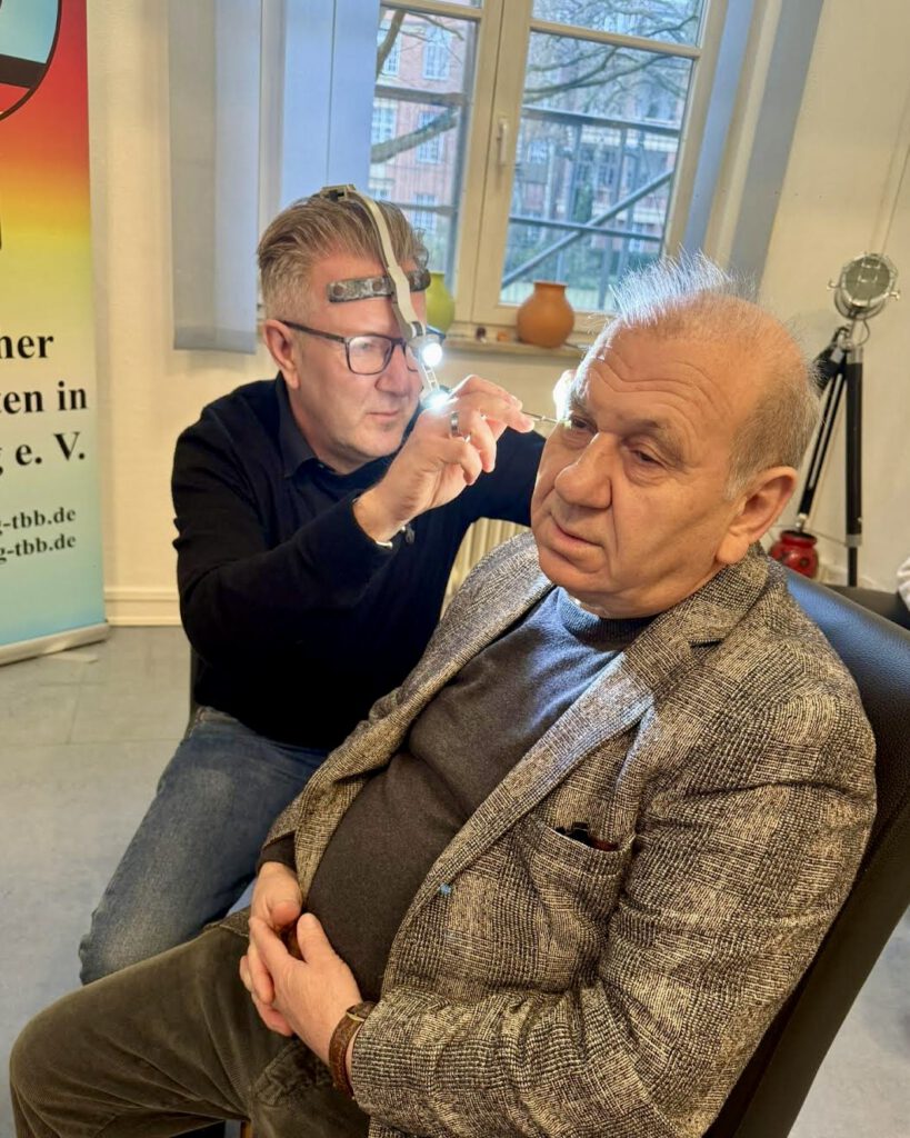 0-2-819x1024 Fenerbahçeliler Hamburg’da Kulaklara Ses Oldu