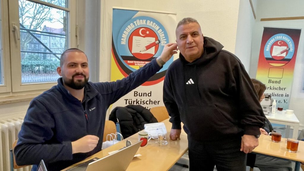 0-4-1024x576 Fenerbahçeliler Hamburg’da Kulaklara Ses Oldu