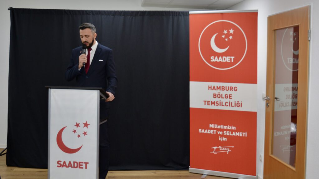 DSC_0290-1024x576 Erbakan’ın Büyük Türkiye İdeali Hamburg’da Anlatıldı