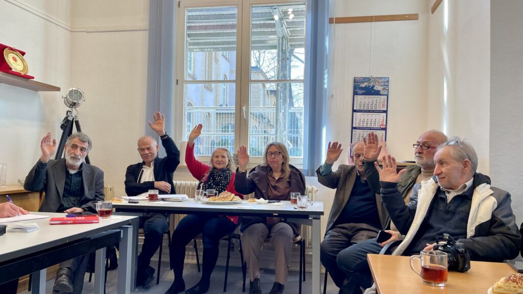 0-30-1024x576 Hamburg Türk Basın Birliğinde Yeni Yönetim Seçildi