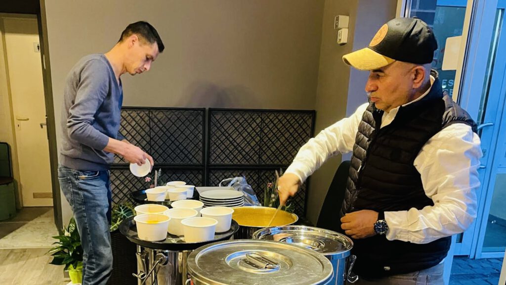 0-4-1024x576 Bakan Ailesi Yeni Mekânda İftar Yemeği Verdi