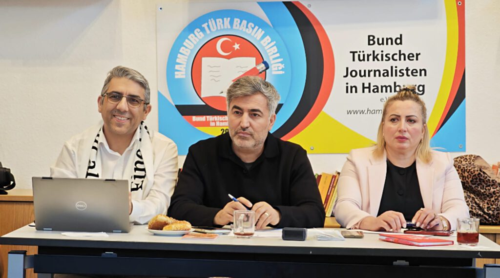 PHOTO-2026-03-01-12-41-47-1024x570 Hamburg Türk Basın Birliğinde Yeni Yönetim Seçildi