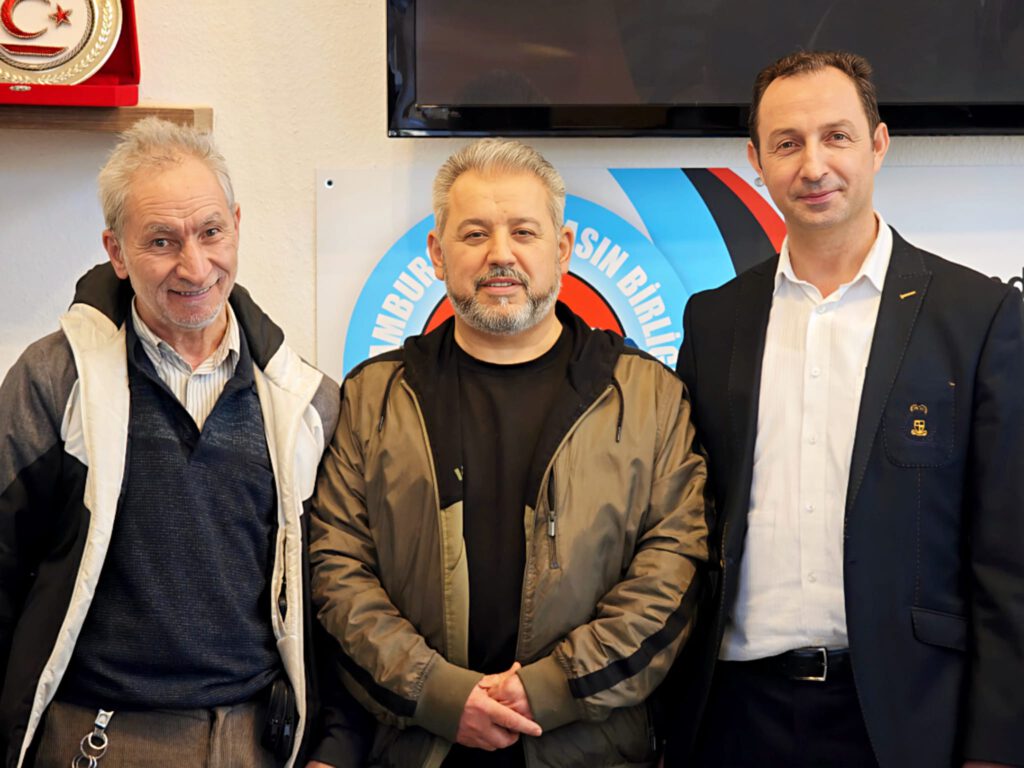 PHOTO-2026-03-01-13-29-19-1024x768 Hamburg Türk Basın Birliğinde Yeni Yönetim Seçildi