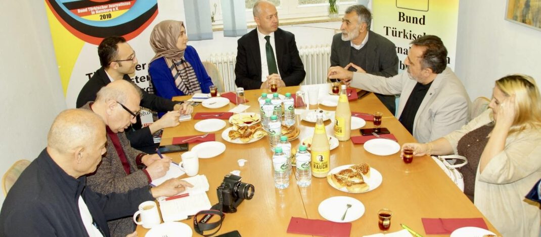 YTB Heyetinden HTBB’ye Ziyaret