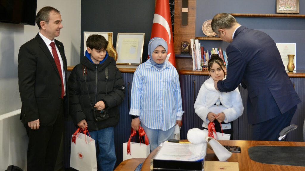 DSC_0364-1024x576 Hamburg’da Temsili Başkonsolos Azra Sarıer’den Önemli Mesajlar