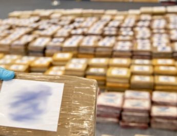 Hamburg Limanı’nda 1,6 Ton Kokain Ele Geçirildi