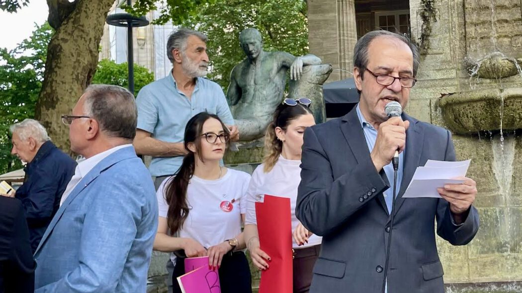0-13-1050x591 Hamburg’da Demokrasi ve Halk İradesine Sahip Çıkma Mitingi