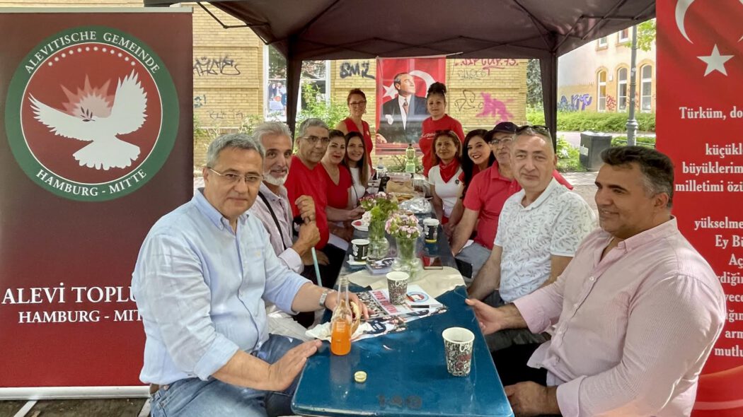 0-6-1050x590 Hamburg’da 19 Mayıs Gençlik ve Spor Bayramı Coşkusu Yaşandı