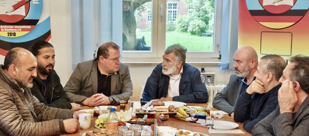 UID Hamburg’un HTBB ziyaretinde TGH’ya eleştiri
