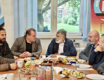 UID Hamburg’un HTBB ziyaretinde TGH’ya eleştiri