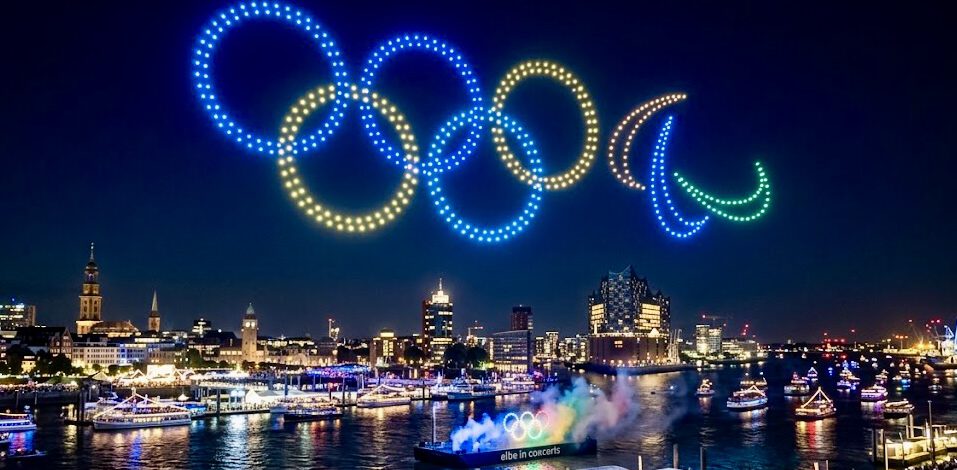 Hamburg Olimpiyat Yolundaki Kararlılığını Gökyüzüne Yazıyor