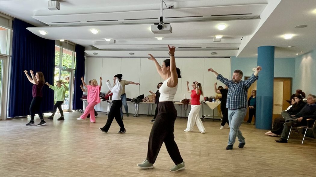 IMG_0087-1050x591 Tiyatro 4 Çeyrek Hamburg’da Sanatın Kurallarını Yeniden Yazıyor