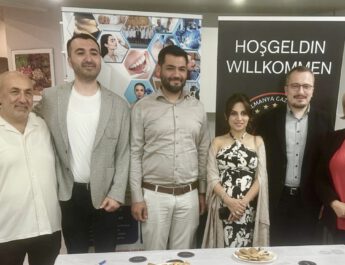 Hamburg Gaziantepliler Derneğinde Aşure ve Sağlık Buluşması